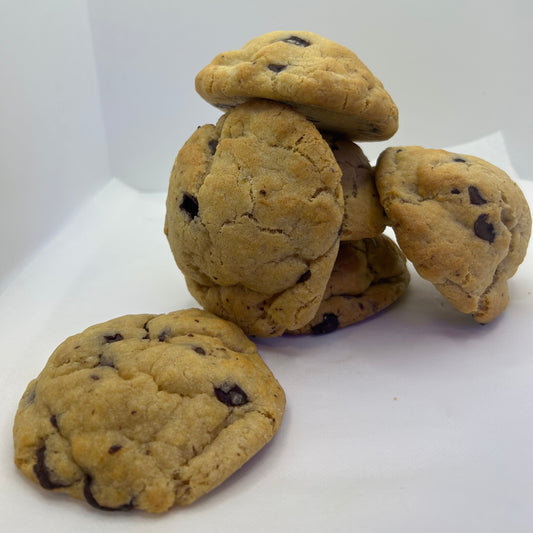 Vegan NYC Chocolate Chip Cookies
